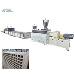 Línea de producción de paneles de puerta compuestos de plástico y madera WPC que hace la máquina